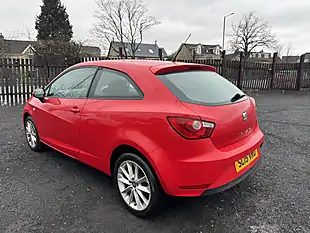 Used 2015 SEAT Ibiza Toca Red - Interior and Exterior details 8