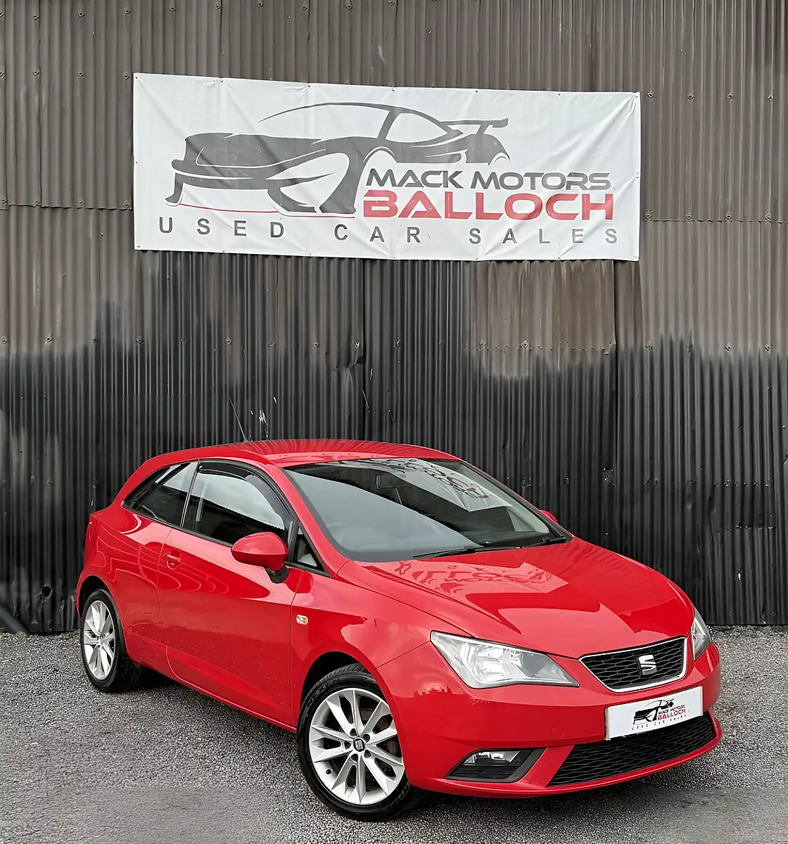 Used 2015 SEAT Ibiza Toca Red - Front View