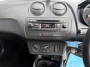 Used 2015 SEAT Ibiza Toca Red - Interior and Exterior details 15