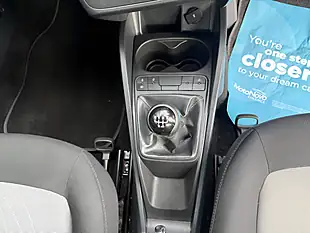 Used 2015 SEAT Ibiza Toca Red - Interior and Exterior details 16