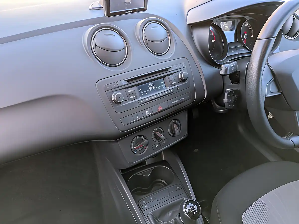 Used 2015 SEAT Ibiza Toca Sport Coupe Grey - Interior and Exterior details 19