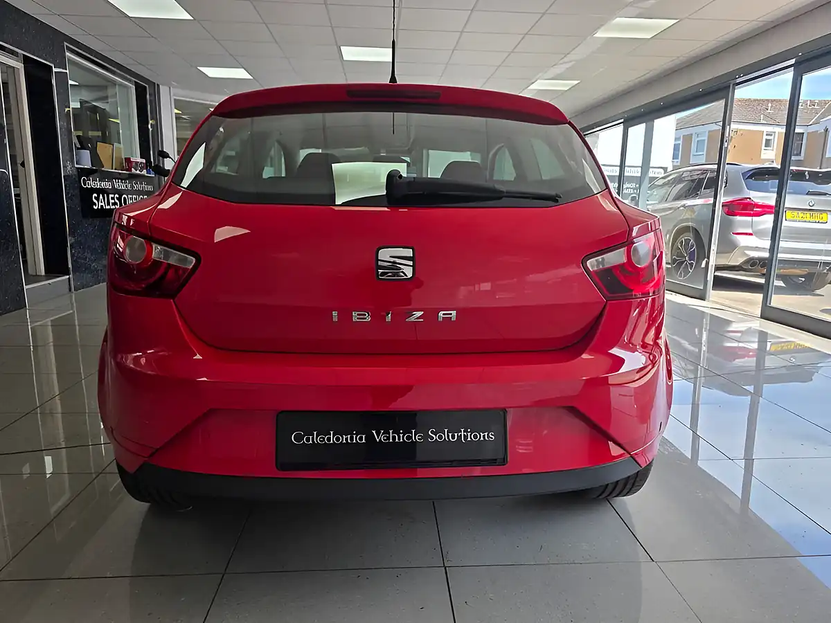Used 2015 SEAT Ibiza Toca Sport Coupe Red - Interior and Exterior details 18