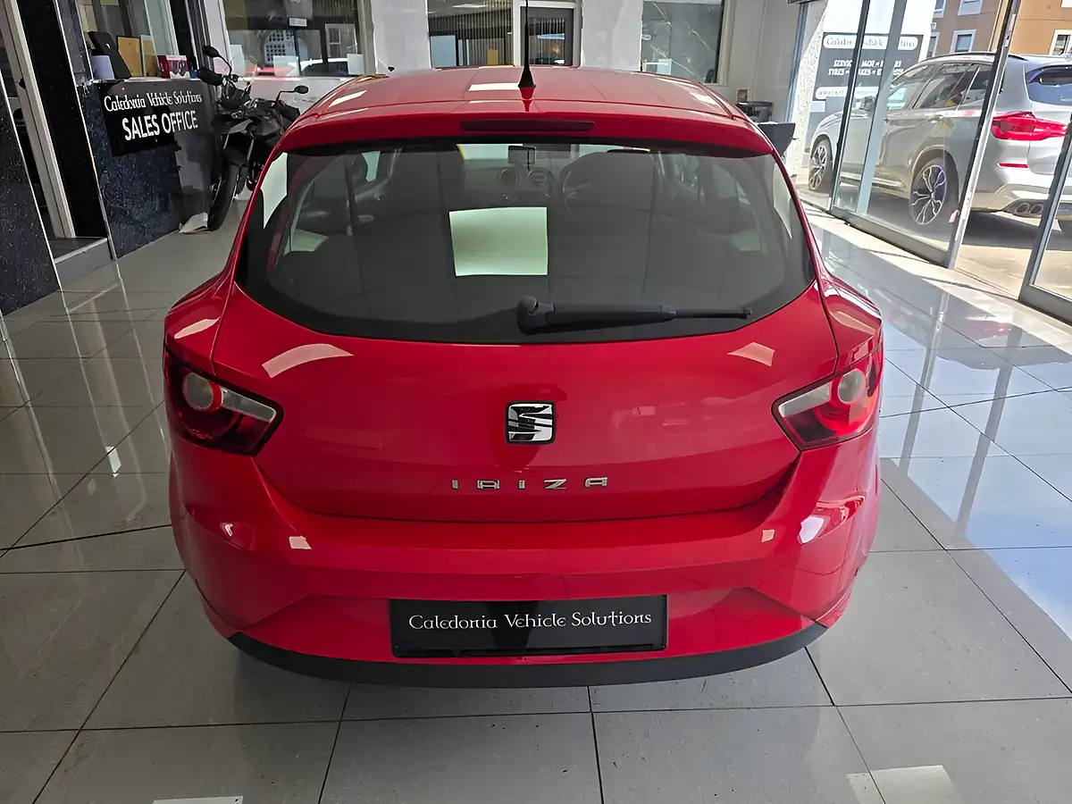 Used 2015 SEAT Ibiza Toca Sport Coupe Red - Interior and Exterior details 19