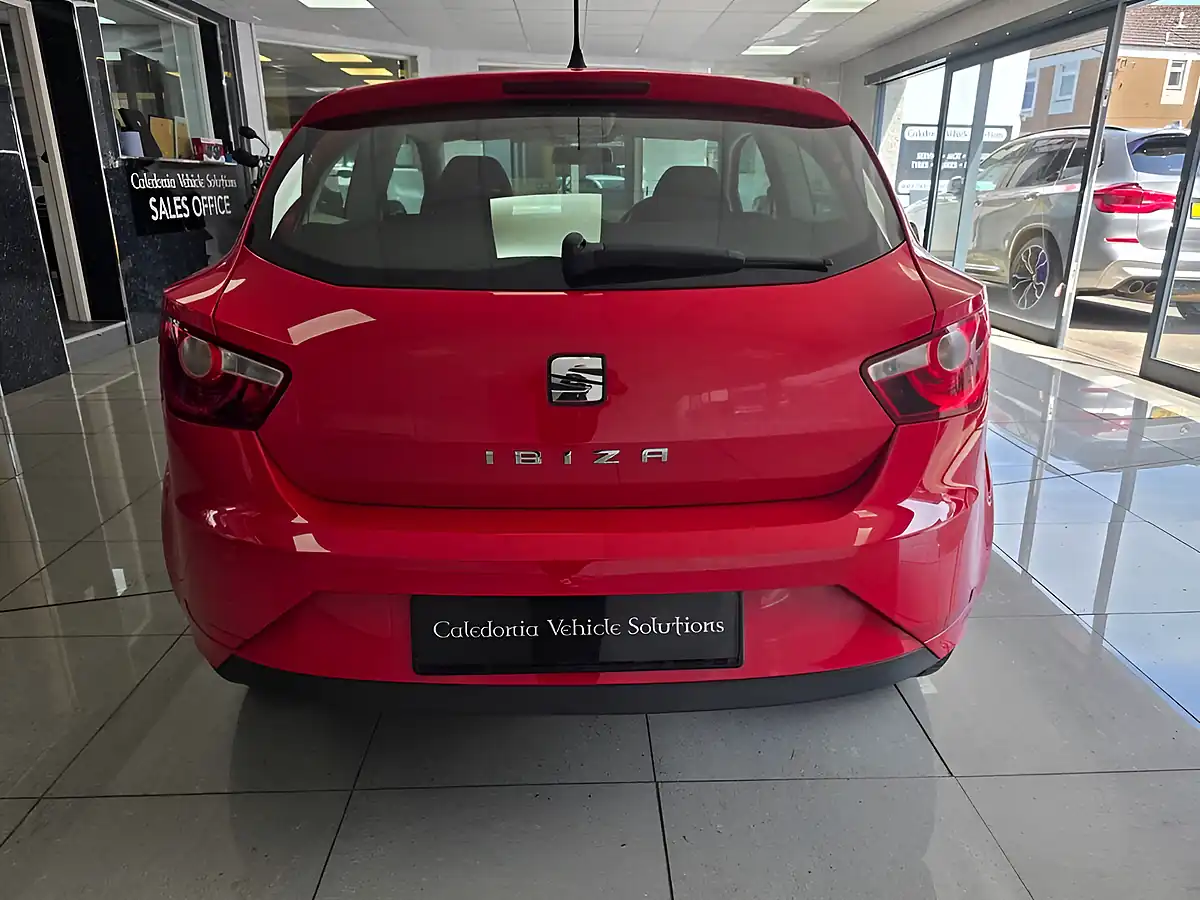 Used 2015 SEAT Ibiza Toca Sport Coupe Red - Interior and Exterior details 20