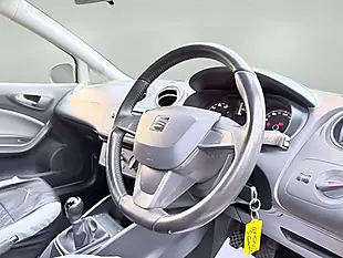 Used 2015 SEAT Ibiza Toca Sport Coupe White - Interior and Exterior details 12