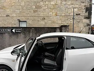 Used 2015 SEAT Ibiza Toca White - Interior and Exterior details 9