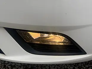 Used 2015 SEAT Ibiza Toca White - Interior and Exterior details 18