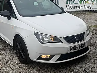 Used 2015 SEAT Ibiza Toca White - Interior and Exterior details 4