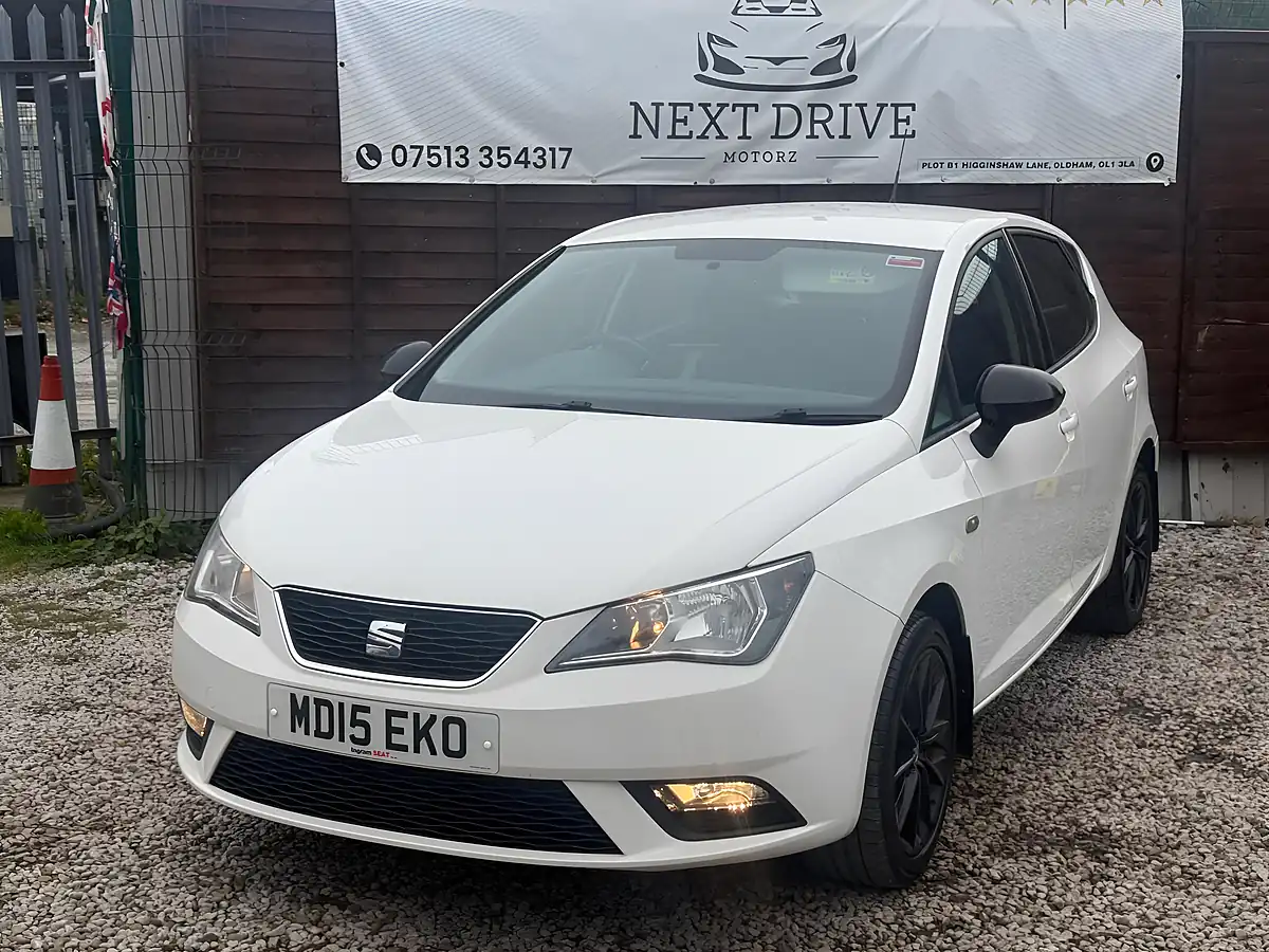 Used 2015 SEAT Ibiza Toca White - Interior and Exterior details 7