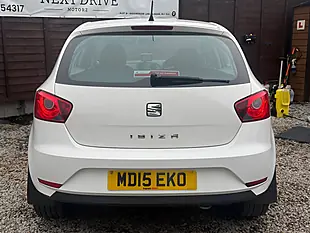 Used 2015 SEAT Ibiza Toca White - Interior and Exterior details 9