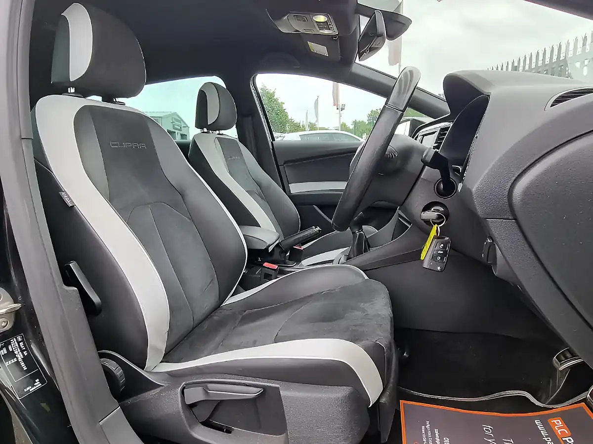 Used 2015 SEAT Leon Cupra Phantom Black Metallic - Interior and Exterior details 10