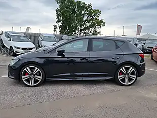 Used 2015 SEAT Leon Cupra Phantom Black Metallic - Interior and Exterior details 4