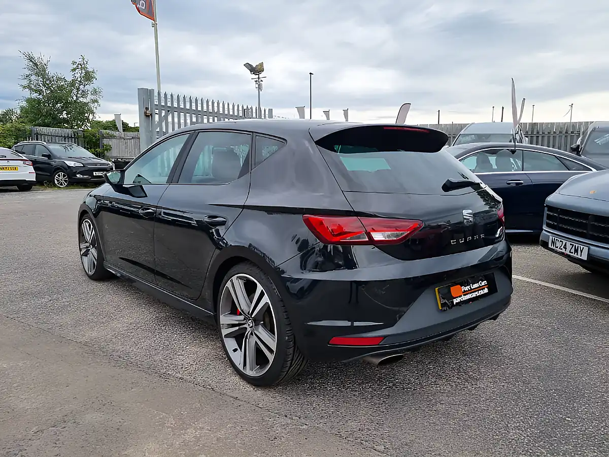 Used 2015 SEAT Leon Cupra Phantom Black Metallic - Interior and Exterior details 5