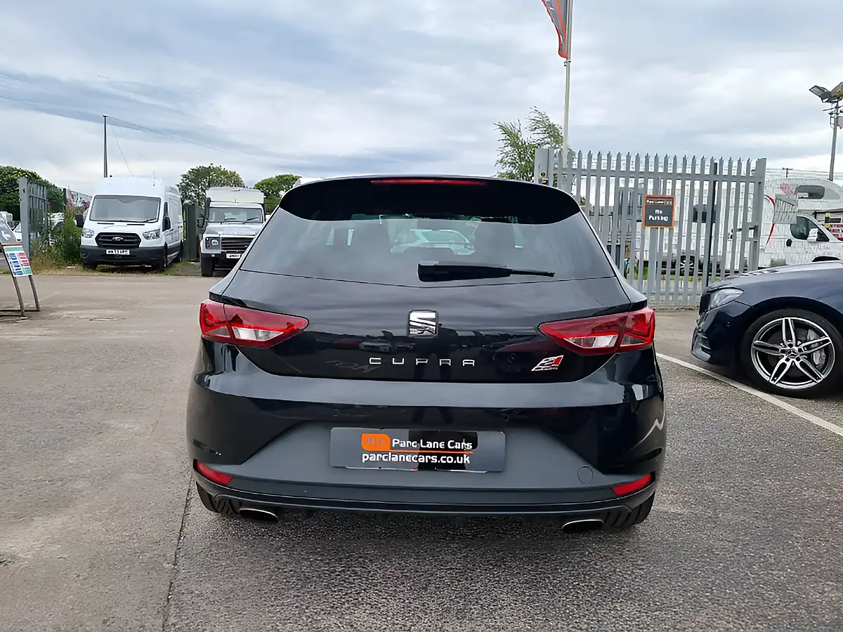 Used 2015 SEAT Leon Cupra Phantom Black Metallic - Interior and Exterior details 6