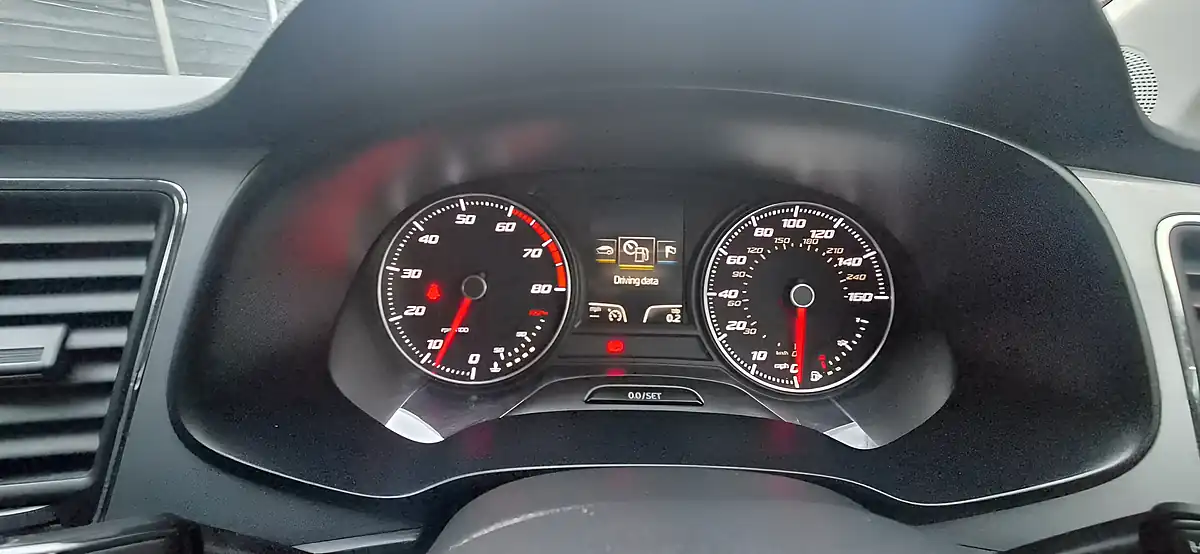 Used 2015 SEAT Leon Fr Black - Interior and Exterior details 12