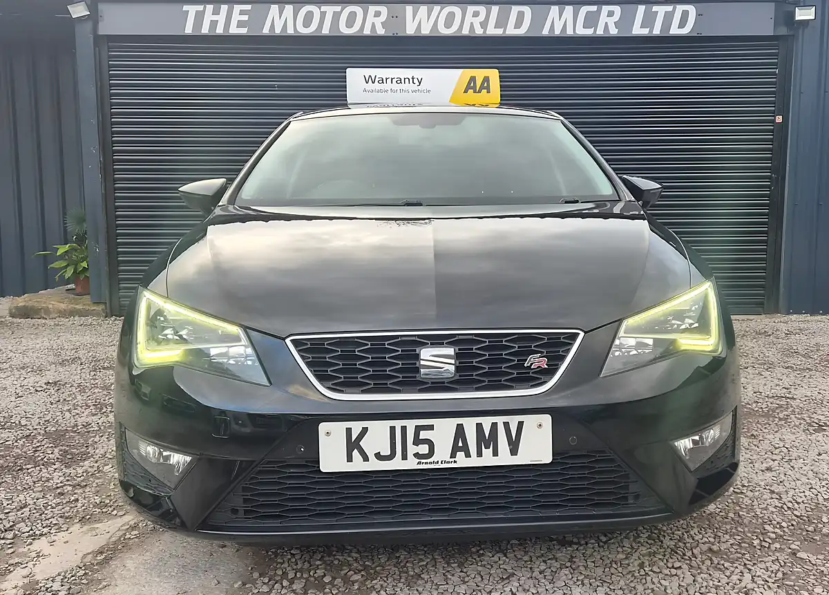 Used 2015 SEAT Leon Fr Black - Interior and Exterior details 3