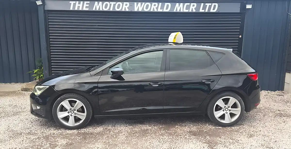 Used 2015 SEAT Leon Fr Black - Interior and Exterior details 9