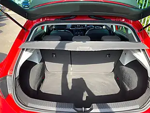 Used 2015 SEAT Leon Fr Black Technology Red - Interior and Exterior details 17