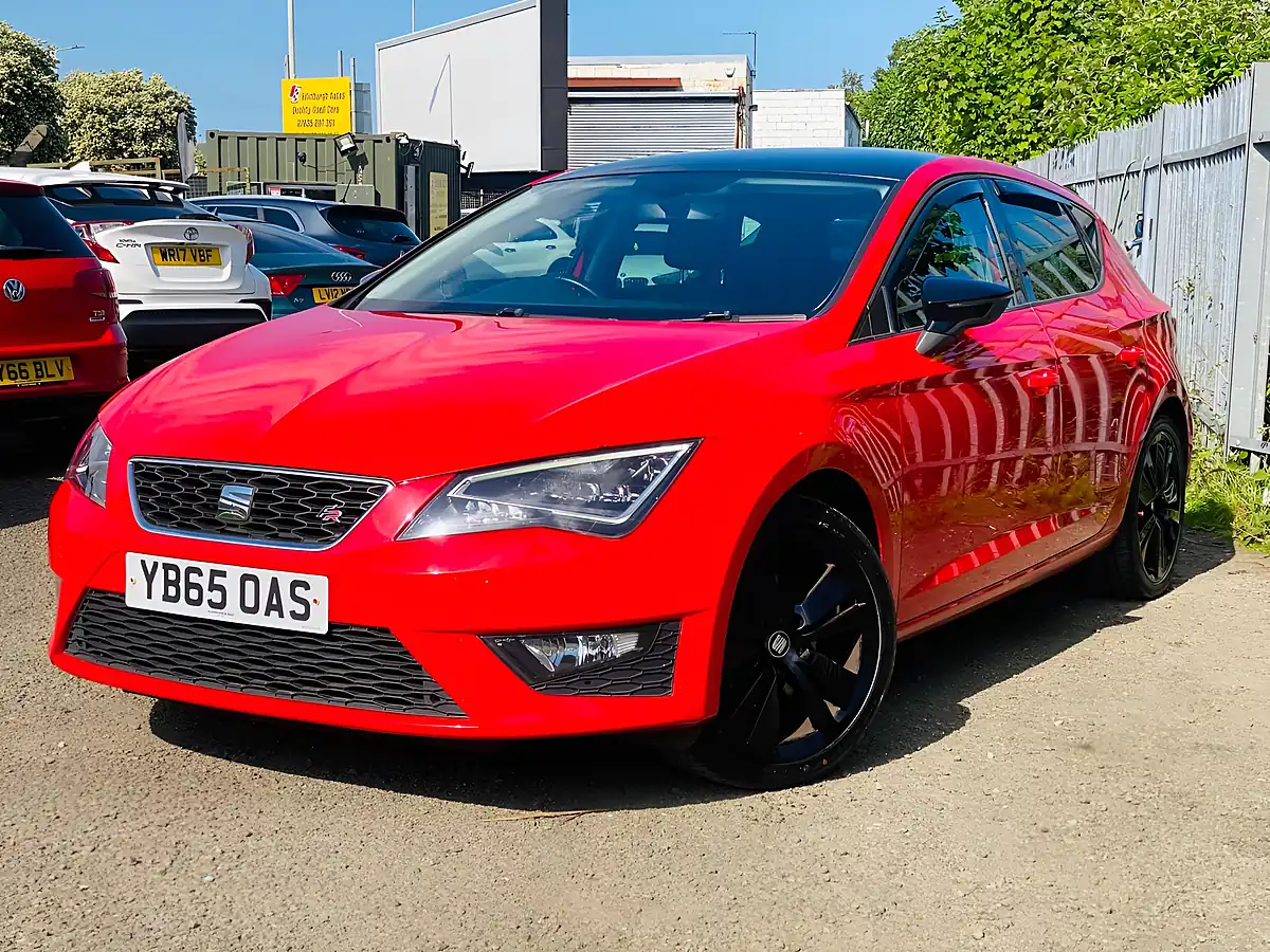 Used 2015 SEAT Leon Fr Black Technology Red - Interior and Exterior details 3