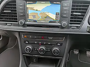 Used 2015 SEAT Leon Fr Green - Interior and Exterior details 11