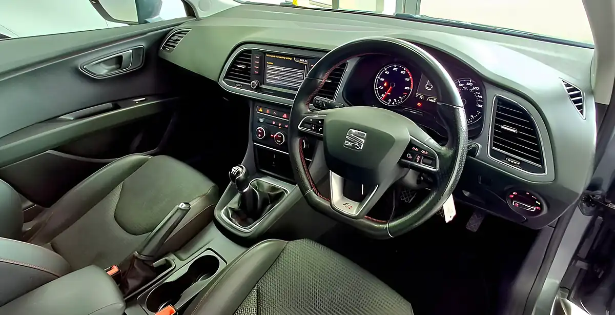 Used 2015 SEAT Leon Fr Grey - Interior and Exterior details 10
