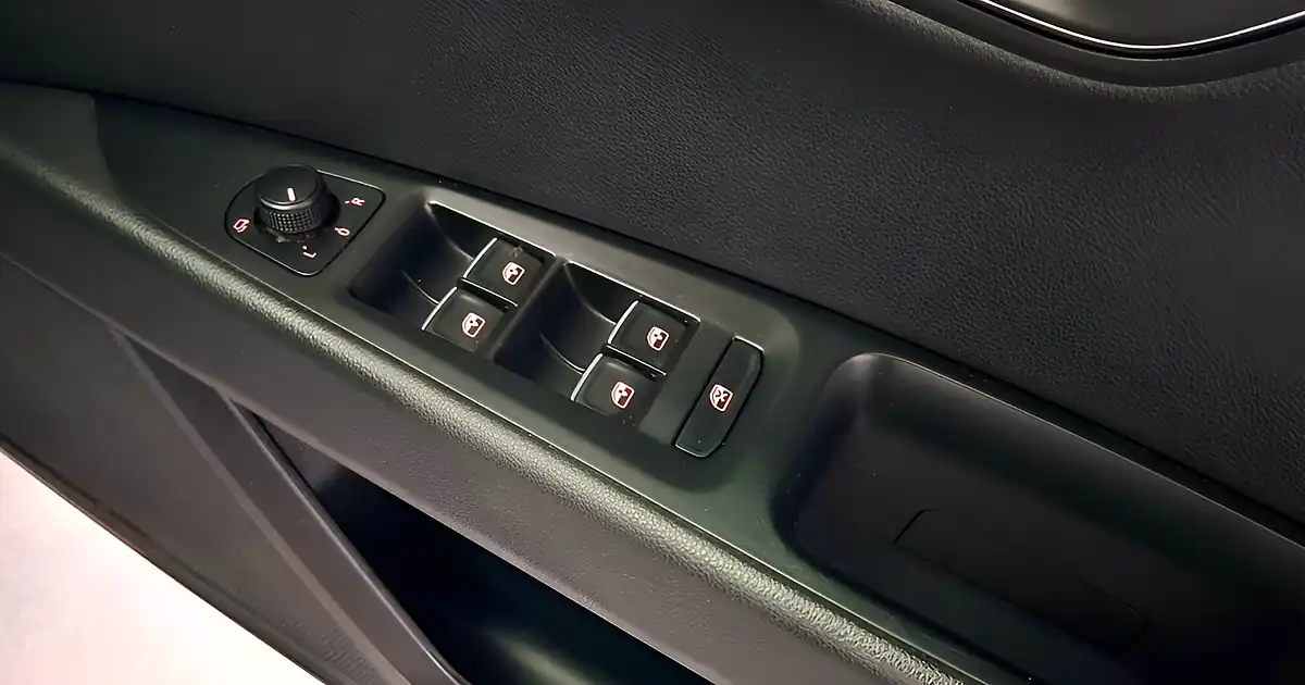 Used 2015 SEAT Leon Fr Grey - Interior and Exterior details 11