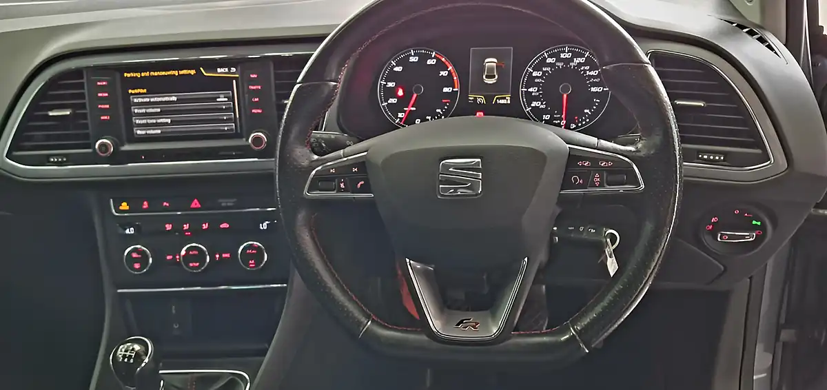 Used 2015 SEAT Leon Fr Grey - Interior and Exterior details 12