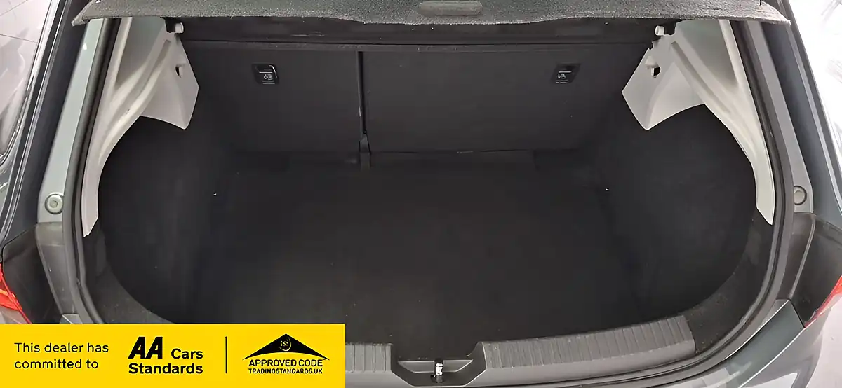 Used 2015 SEAT Leon Fr Grey - Interior and Exterior details 20