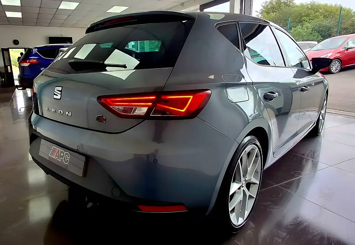 Used 2015 SEAT Leon Fr Grey - Interior and Exterior details 6