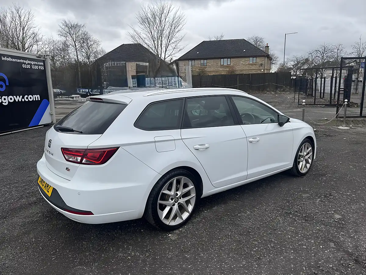 Used 2015 SEAT Leon Fr - Interior and Exterior details 7