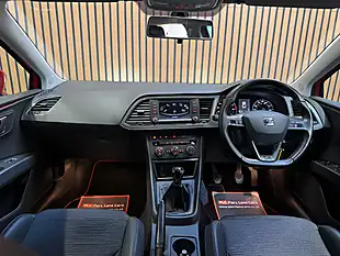 Used 2015 SEAT Leon Fr Red - Interior and Exterior details 12