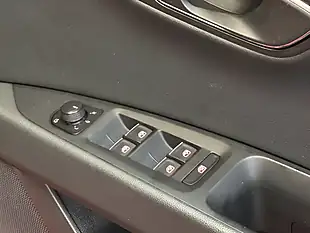 Used 2015 SEAT Leon Fr Red - Interior and Exterior details 16