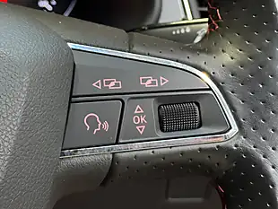 Used 2015 SEAT Leon Fr Red - Interior and Exterior details 19