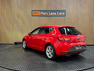 Used 2015 SEAT Leon Fr Red - Interior and Exterior details 5