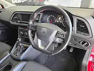 Used 2015 SEAT Leon Fr Red - Interior and Exterior details 10