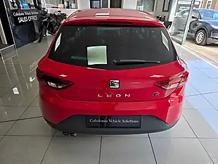 Used 2015 SEAT Leon Fr Red - Interior and Exterior details 18