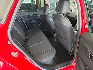 Used 2015 SEAT Leon Fr Red - Interior and Exterior details 9