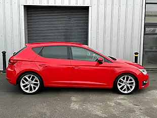 Used 2015 SEAT Leon Fr Red - Interior and Exterior details 6