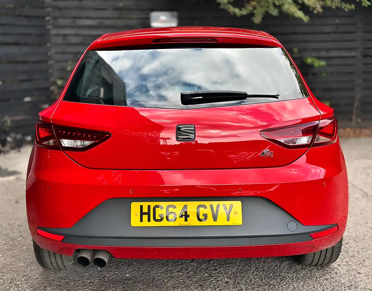 Used 2015 SEAT Leon Fr Sport Coupe Red - Interior and Exterior details 3