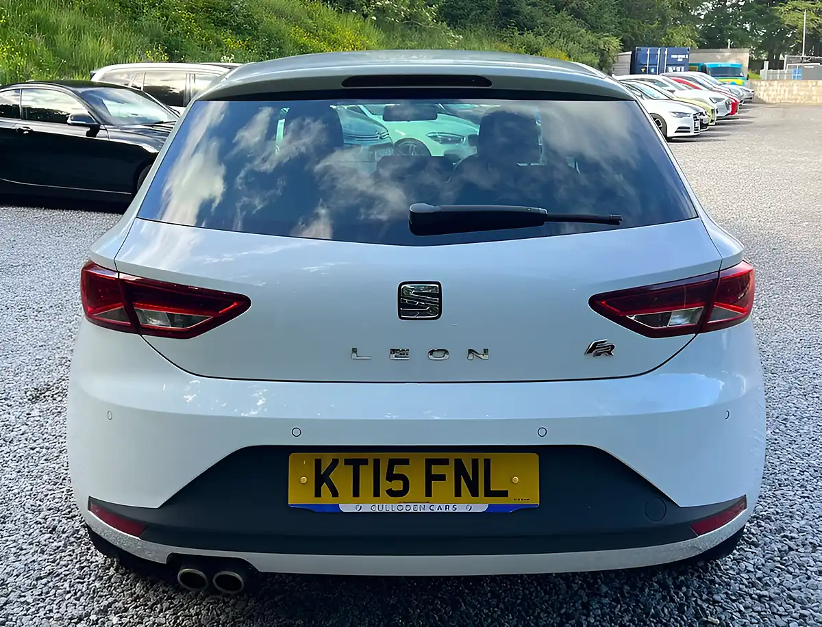 Used 2015 SEAT Leon Fr Technology White - Interior and Exterior details 4