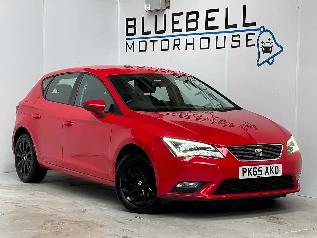 Used 2015 SEAT Leon Se Emocion Red - Front View
