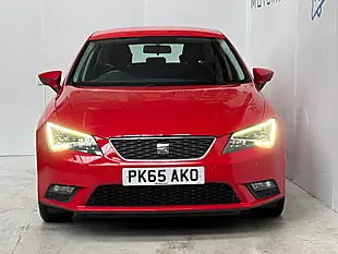 Used 2015 SEAT Leon Se Emocion Red - Interior and Exterior details 2