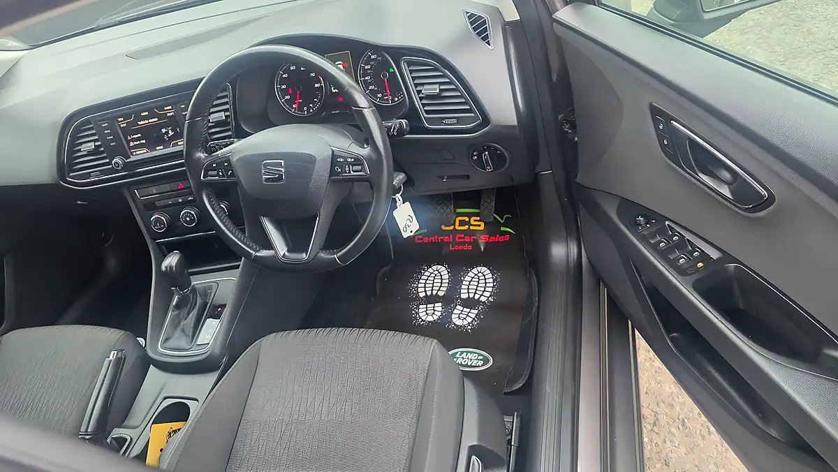 Used 2015 SEAT Leon Se - Interior and Exterior details 12