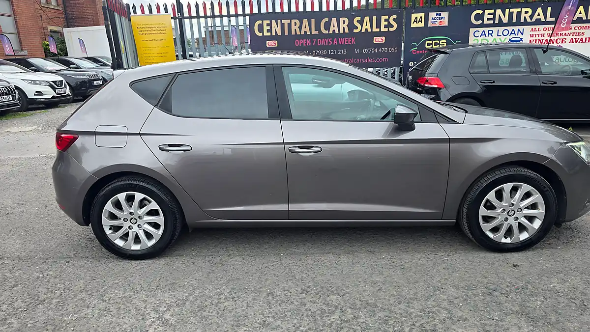 Used 2015 SEAT Leon Se - Interior and Exterior details 8