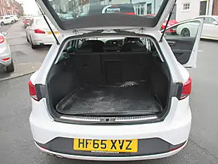 Used 2015 SEAT Leon Sport Tourer White - Interior and Exterior details 6