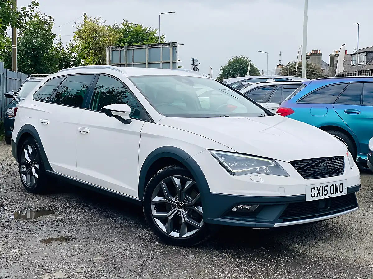 Used 2015 SEAT Leon X-Perience Se Sport White - Front View