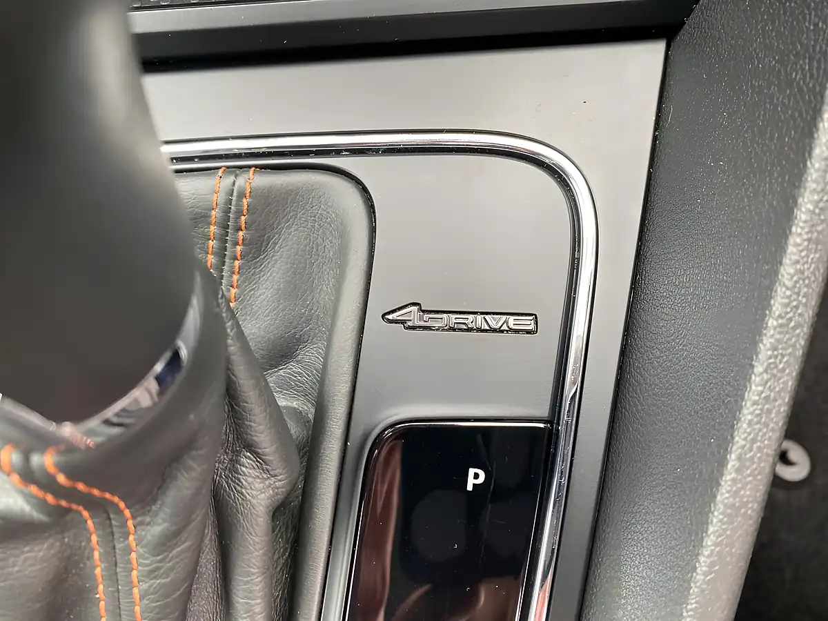 Used 2015 SEAT Leon X-Perience Se Sport White - Interior and Exterior details 15