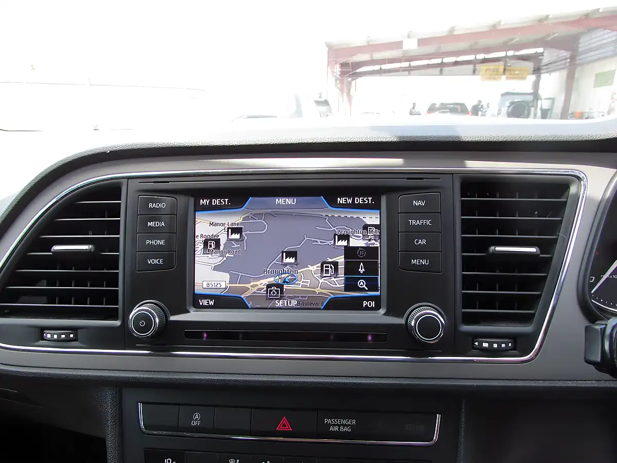 Used 2015 SEAT Leon X-Perience Se Technology Sport Tourer Grey - Interior and Exterior details 13