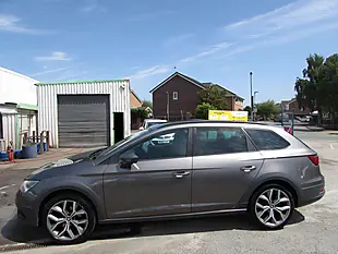 Used 2015 SEAT Leon X-Perience Se Technology Sport Tourer Grey - Interior and Exterior details 4