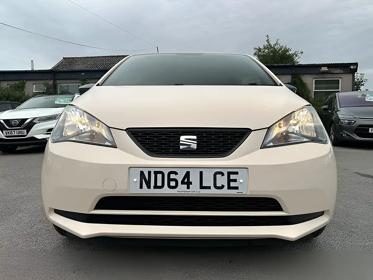 Used 2015 SEAT Mii By Mango Beige - Interior and Exterior details 7